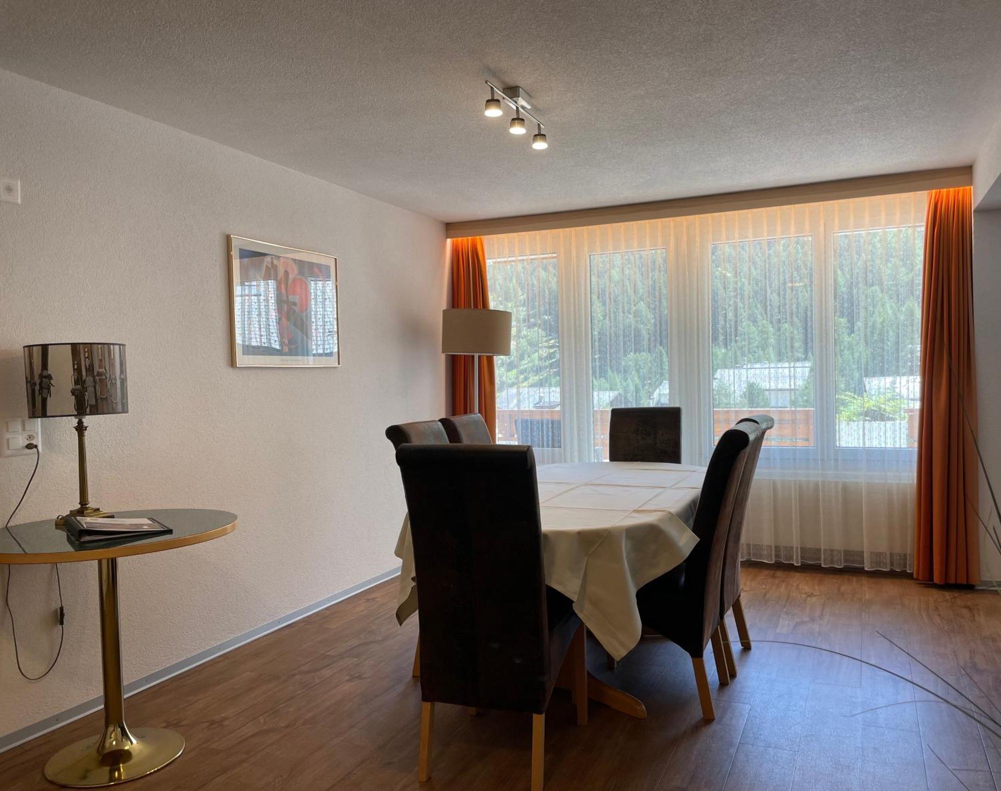 Saaserhof Apartments מראה חיצוני תמונה